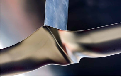 Red Moon. Illustrated edition