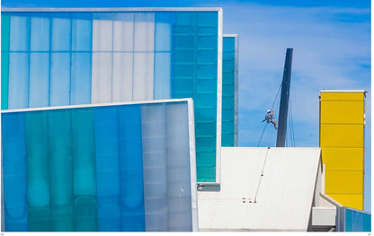 Red Moon. Illustrated edition